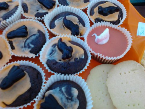 image - Cake sale (Oct 11)